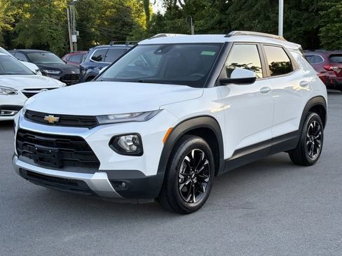 Used 2023 Chevrolet TrailBlazer LT FWD image 7