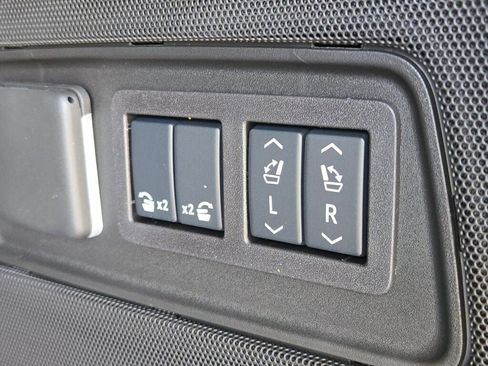 New 2026 Cadillac Escalade Luxury image 22