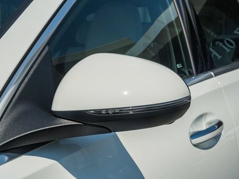 New 2026 Mercedes-Benz C 300 4MATIC Sedan image 15