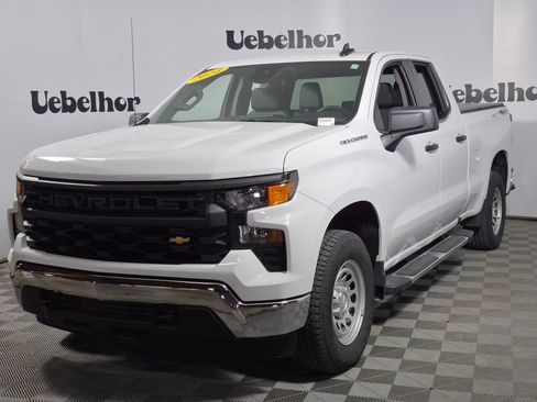Used 2024 Chevrolet Silverado 1500 W/T w/ WT Value Package image 3