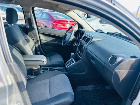 Used 2011 Dodge Caliber Mainstreet image 15