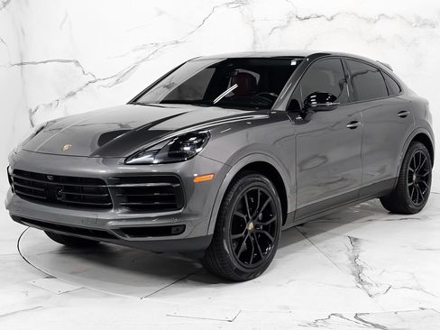 Used 2022 Porsche Cayenne Coupe AWD/4WD image 7