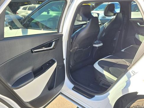 Certified 2023 Kia EV6 GT-Line AWD/4WD image 17