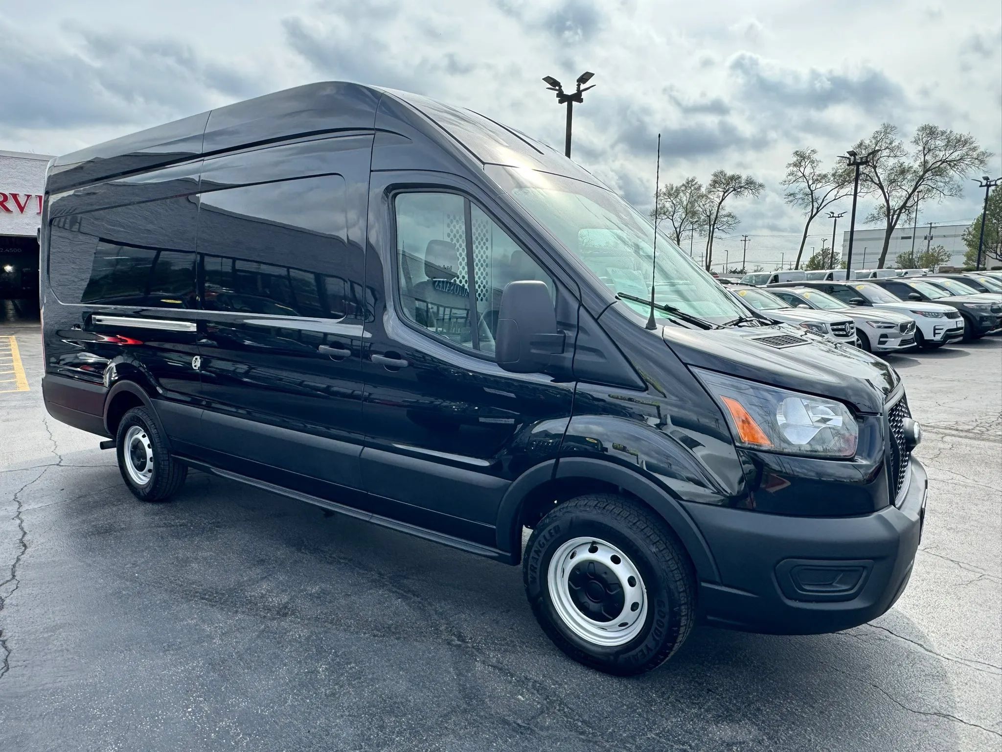 Used 2023 Ford Transit 250 148 High Roof Extended RWD image 6