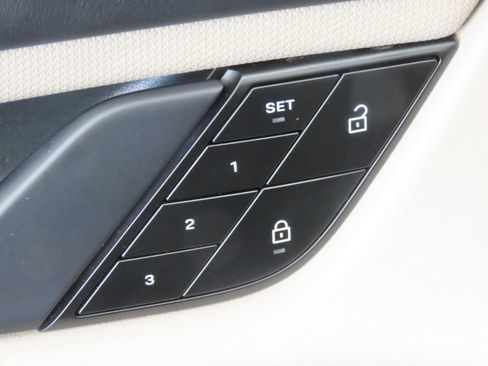 Certified 2024 Porsche Taycan RWD image 32