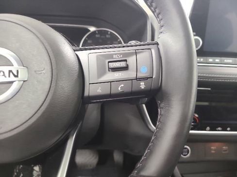 Used 2021 Nissan Rogue SV w/ Premium Package AWD/4WD image 29