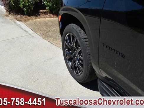 Used 2024 Chevrolet Tahoe RST w/ Luxury Package RWD image 18