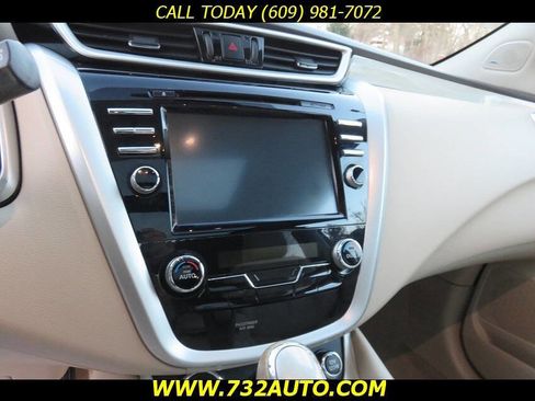 Used 2015 Nissan Murano Platinum w/ Platinum Technology Package image 11