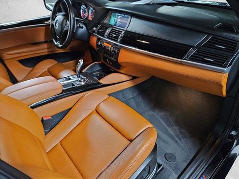 Used 2012 BMW X5 M image 21