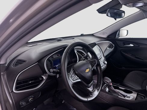 Used 2023 Chevrolet Malibu RS image 23