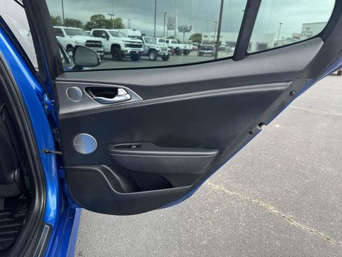 Used 2020 Kia Stinger GT1 RWD image 36