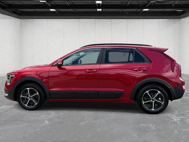 Used 2024 Kia Niro EX FWD image 8