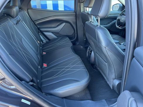 Used 2022 Ford Mustang Mach-E Select image 20