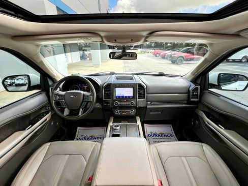 Used 2021 Ford Expedition Limited image 2