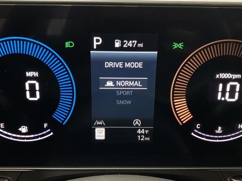 New 2026 Hyundai Kona SE image 20