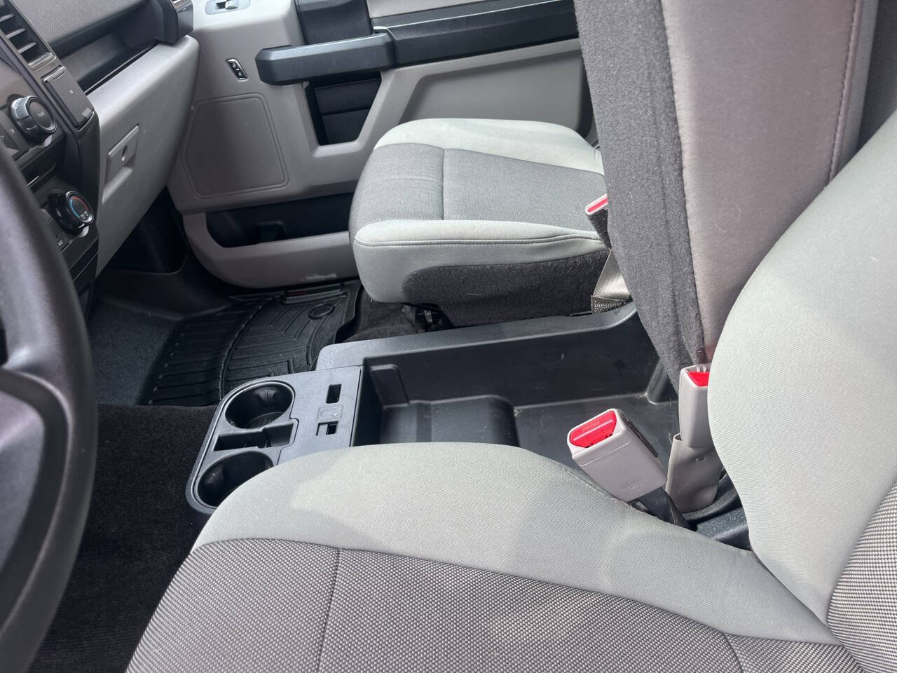 Used 2015 Ford F150 XL w/ Equipment Group 101A Mid AWD/4WD image 21