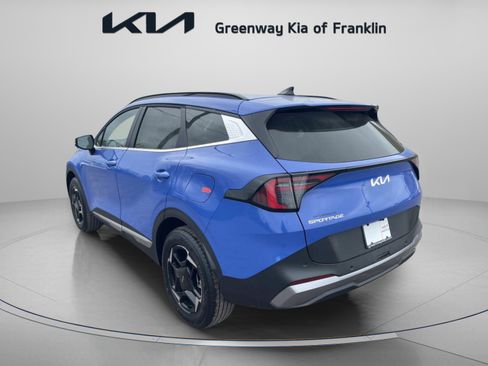 New 2026 Kia Sportage EX image 5