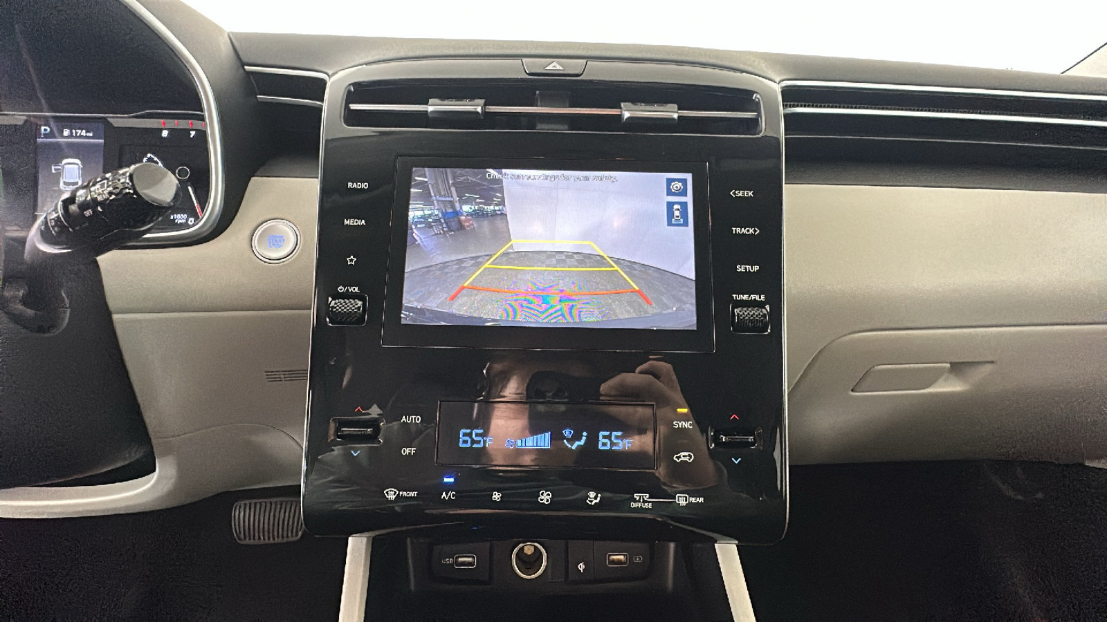 Certified 2024 Hyundai Tucson SEL FWD image 29
