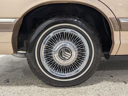 Used 1993 Mercury Grand Marquis GS image 11