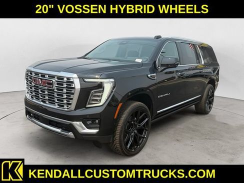 Used 2026 GMC Yukon XL Denali w/ Sun & Power Step Package AWD/4WD image 1