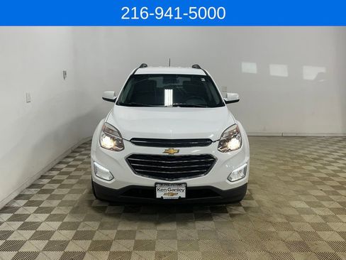Used 2016 Chevrolet Equinox LT w/ Convenience Package image 2