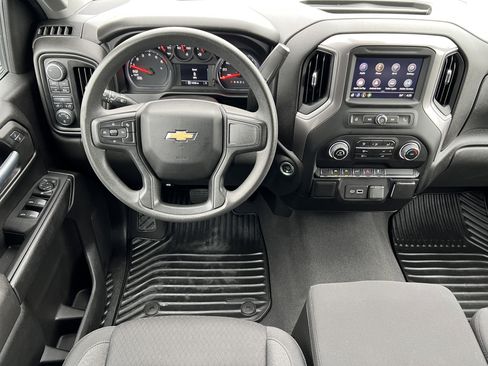 Used 2022 Chevrolet Silverado 1500 Custom image 29