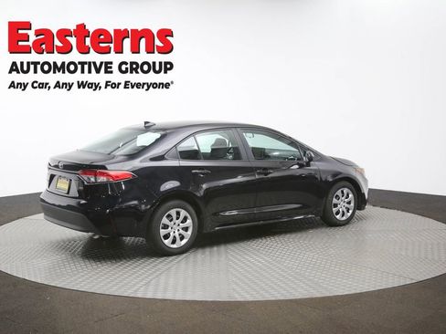 Used 2025 Toyota Corolla LE image 42