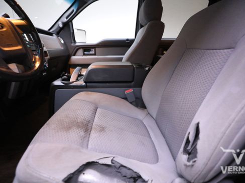 Used 2013 Ford F150 XLT w/ Luxury Equipment Group image 10