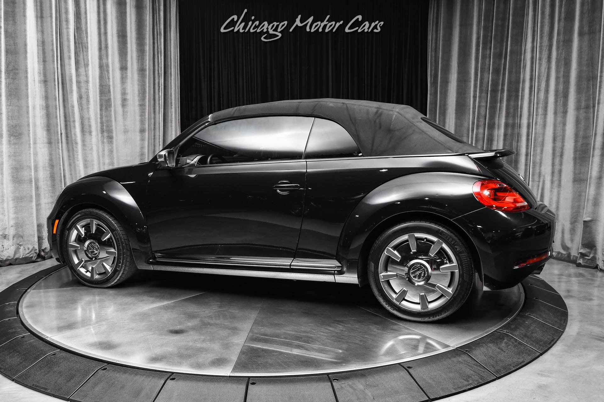 Used 2014 Volkswagen Beetle TDI FWD image 29
