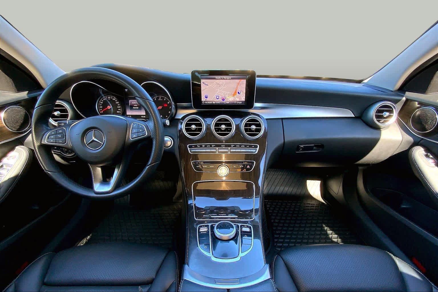 Used 2018 Mercedes-Benz C 300 4MATIC Sedan image 16