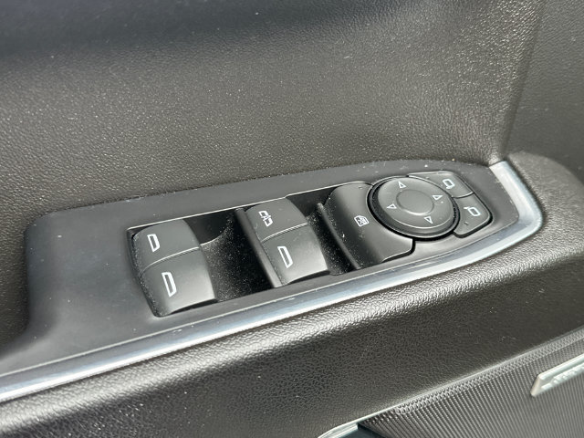Used 2022 Chevrolet Silverado 1500 LT Trail Boss w/ Convenience Package II AWD/4WD image 23