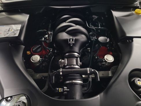 Used 2018 Maserati GranTurismo Sport image 35