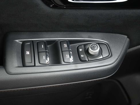 Used 2025 Subaru Forester Touring AWD/4WD image 15