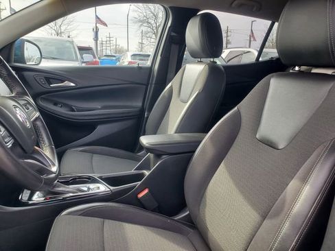 Used 2020 Buick Encore GX Select image 5