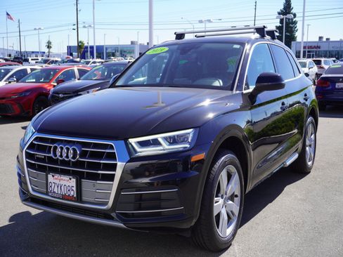 Used 2019 Audi Q5 2.0T Premium Plus w/ Premium Plus Package AWD/4WD image 5