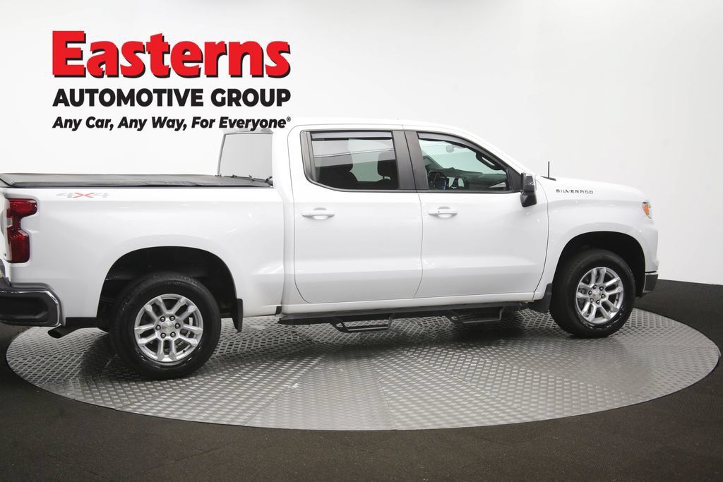 Used 2023 Chevrolet Silverado 1500 LT AWD/4WD image 46
