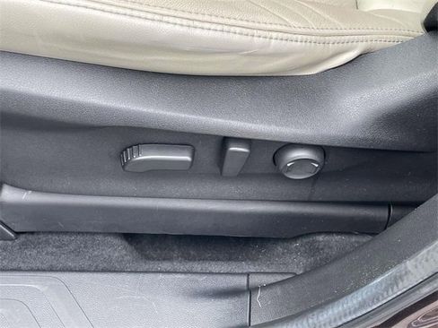 Used 2020 Subaru Ascent Limited w/ Technology Package image 10