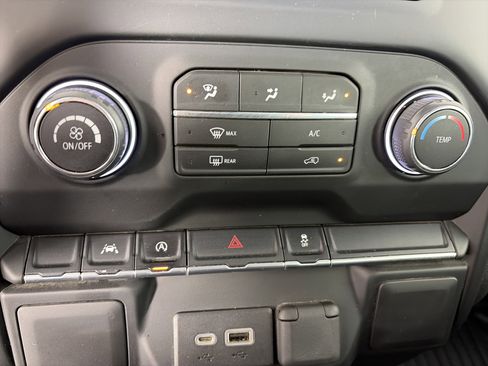 Used 2022 Chevrolet Silverado 1500 W/T w/ WT Convenience Package image 21