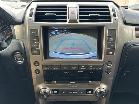 Used 2016 Lexus GX 460 w/ Premium Package AWD/4WD image 27