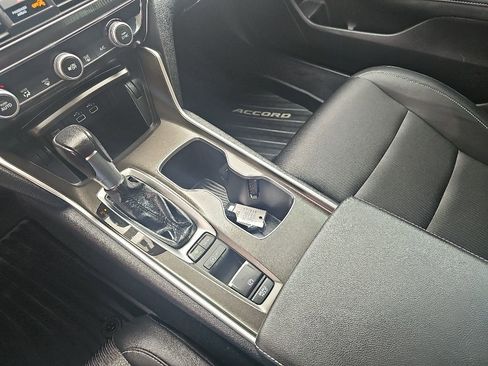 Used 2022 Honda Accord Sport image 18
