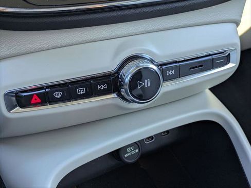 New 2026 Volvo XC40 B5 Plus w/ Protection Package Premier image 10