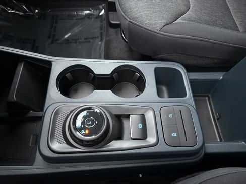 New 2025 Ford Maverick XLT w/ XLT Luxury Package image 26