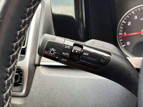 Used 2021 Kia Sorento EX AWD/4WD image 29