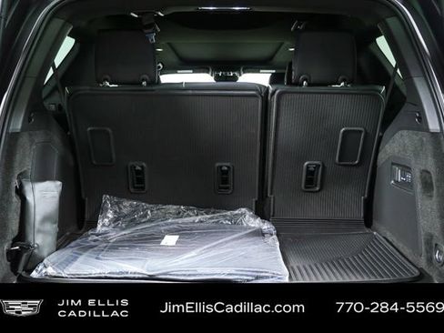 Certified 2026 Cadillac Escalade Luxury image 27