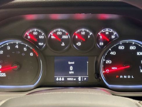 Used 2024 Chevrolet Silverado 1500 Custom Trail Boss w/ Turbomax Blackout Package AWD/4WD image 11