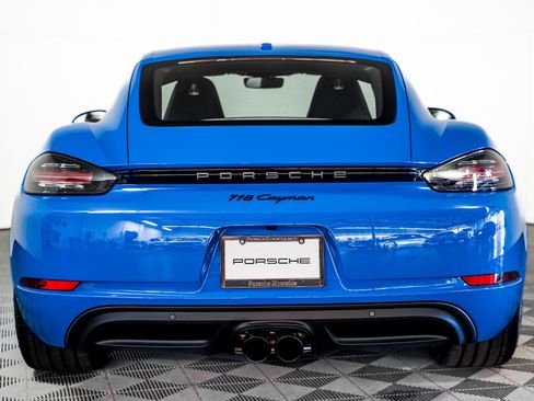 Used 2025 Porsche 718 Cayman image 10