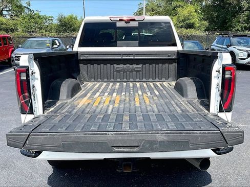 Used 2026 GMC Sierra 2500 AT4 w/ AT4 Premium Plus Package AWD/4WD image 7