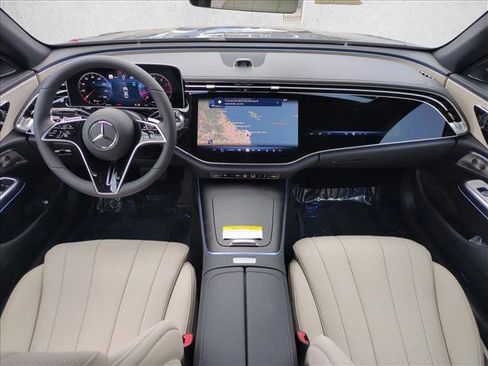 New 2026 Mercedes-Benz E 450 4MATIC Sedan image 15