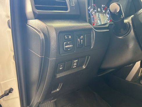 Used 2019 Toyota 4Runner 4WD image 39