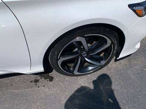 Used 2022 Honda Accord Sport image 24